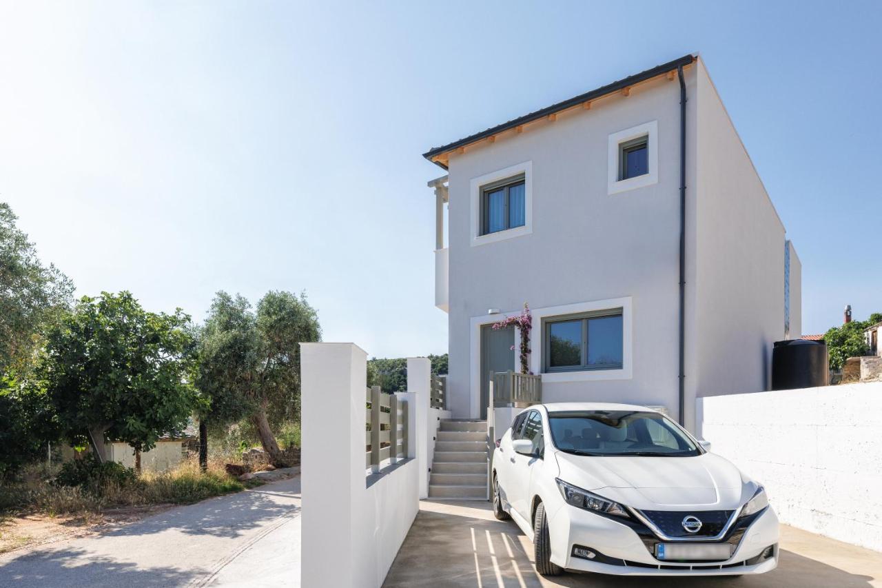 Helia All Seasons Apartments Astris Esterno foto