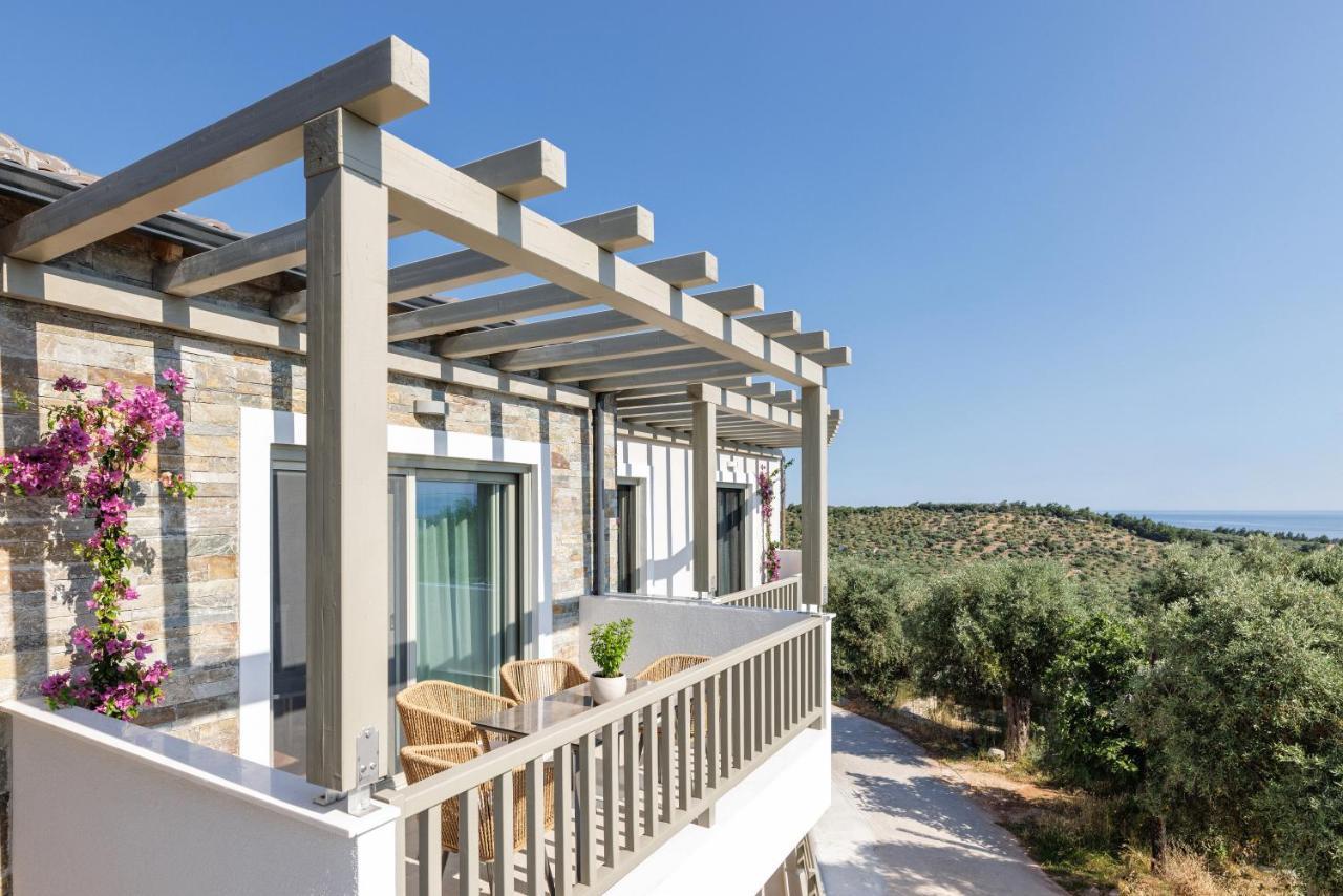 Helia All Seasons Apartments Astris Esterno foto